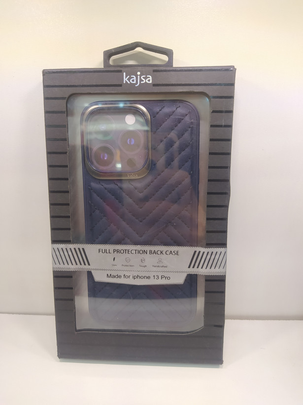 کاور آیفون کجسا طرح دوخت وی Kajsa Dale Collection V Shape مناسب برای iphoone 13 PRO