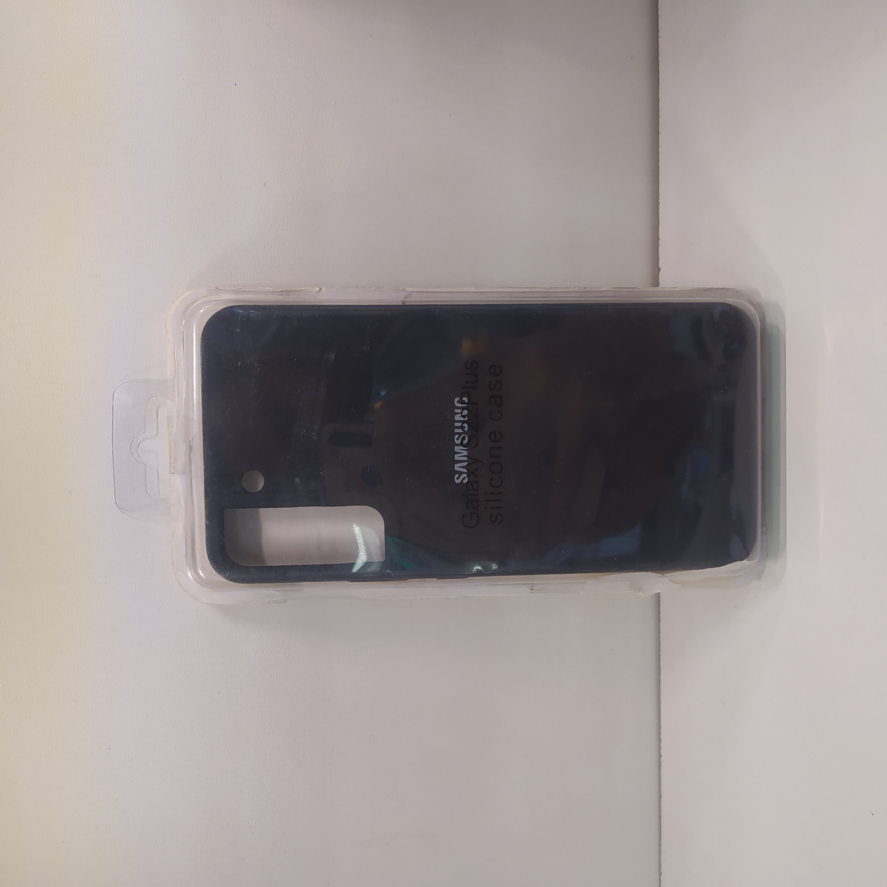 کاور مدل سیلیکونی پاک کنی مناسب برای گوشی موبایل سامسونگ Galaxy S22 PLUS